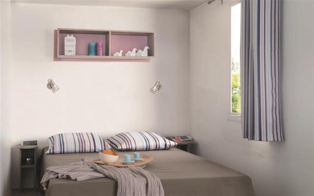 Camping Locmariaquer Chambre lit double location mobile-home 3 chambres proche carnac - Camping de La Tour - Locmariaquer