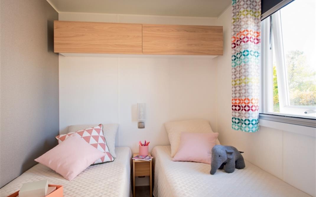 Camping Locmariaquer Chambre avec 2 lits simples de 80*190 - Camping de La Tour - Locmariaquer