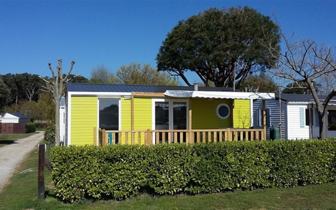 Camping Locmariaquer - mobil-home 4 personnes extérieur - Camping de La Tour - Locmariaquer